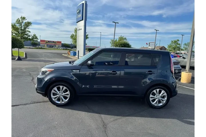 $9990 : Kia Soul 2015 + 4dr Crossove image 1