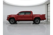 $29998 : Toyota Tacoma 2020 4x2 TRD S thumbnail