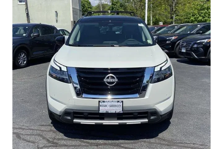 $38444 : Nissan Pathfinder 2024 AWD P image 2