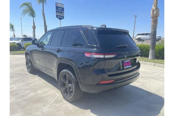 $32888 : Jeep Grand Cherokee 2023 4x4 image 6