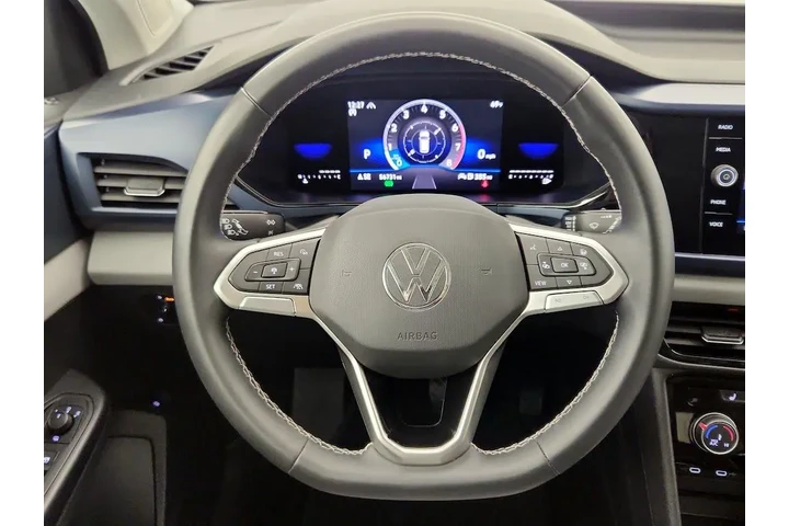 $22998 : Volkswagen Taos 2023 AWD SE image 10