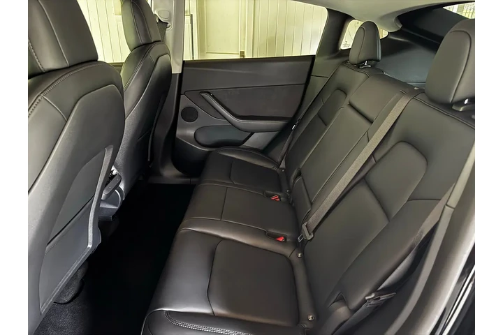 $19500 : 2022 Tesla Model Y image 10