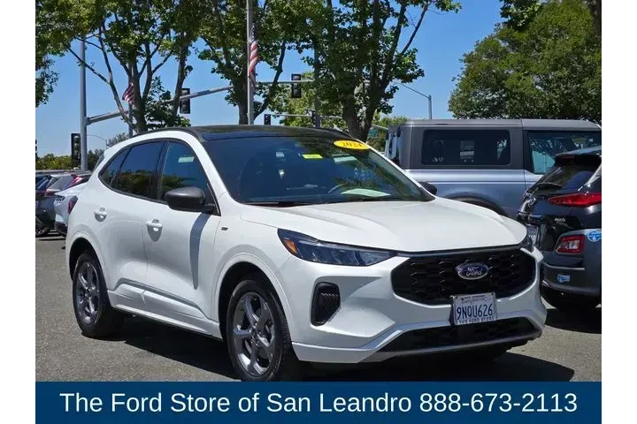 $29995 : Ford Escape 2024 ST-Line 4dr image 10