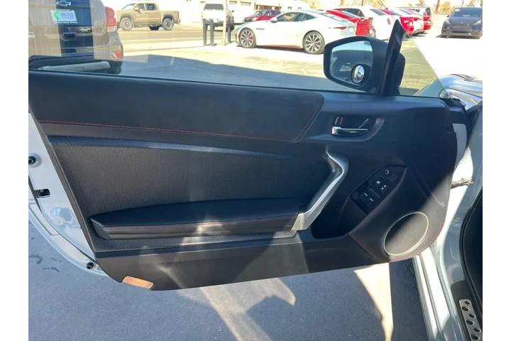 2019 BRZ Limited 6M image 10