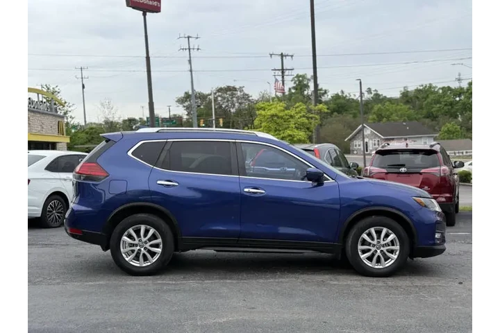 $9995 : 2017 Rogue SV image 6