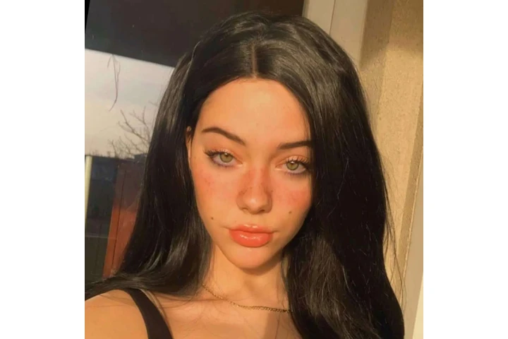 (323)483-4402 💚💚 image 1