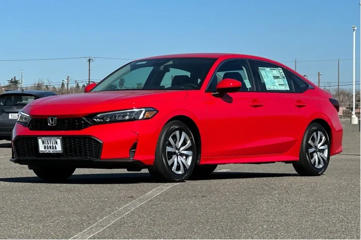 $25981 : Honda Civic 2025 LX 4dr Seda image 7