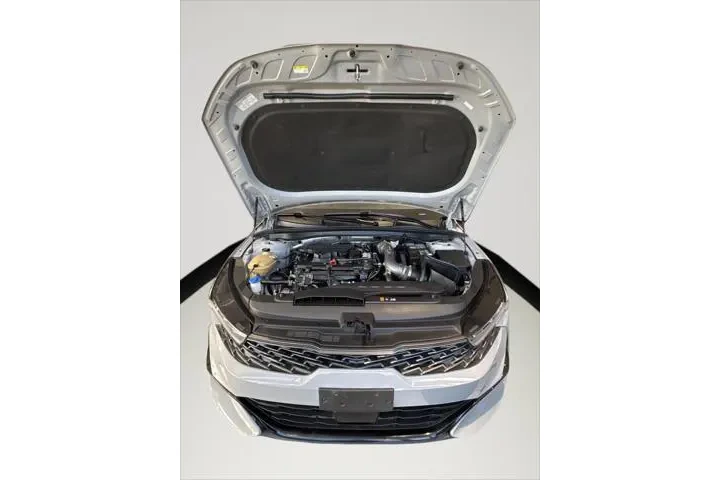 $21777 : Kia K5 2023 GT-Line 4dr Seda image 9