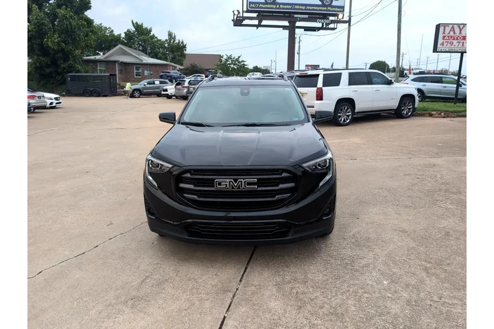 $17995 : 2020 GMC Terrain image 2