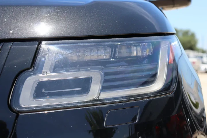 $29982 : 2018 Range Rover HSE image 7