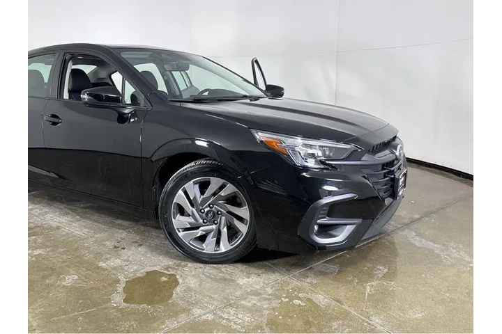 $26480 : 2024 Legacy LIMI image 9