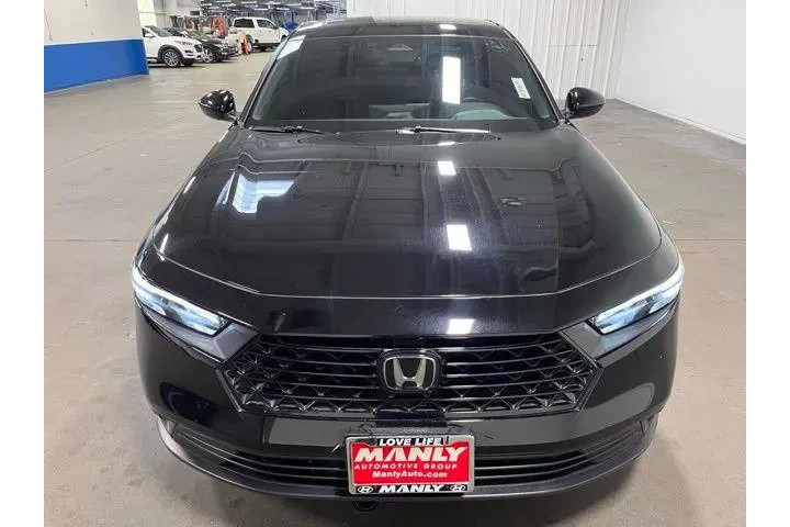 $24932 : Honda Accord Hybrid 2023 image 8