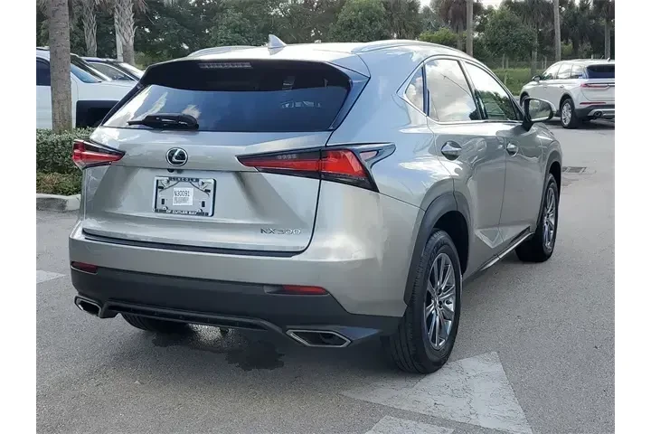 $28590 : Lexus NX 300 2021 4dr Crosso image 7