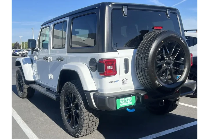 $25748 : Jeep Wrangler 2023 4x4 Sahar image 2