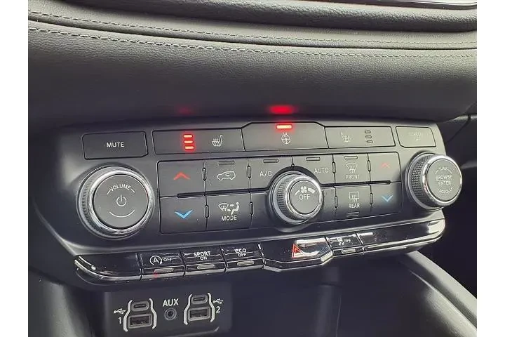 $29379 : Dodge Durango 2024 AWD SXT 4 image 10