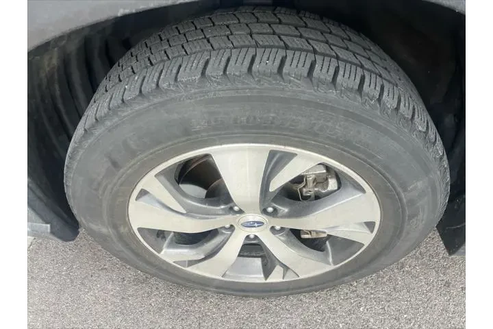 $19776 : Subaru Ascent 2020 AWD Premi image 2