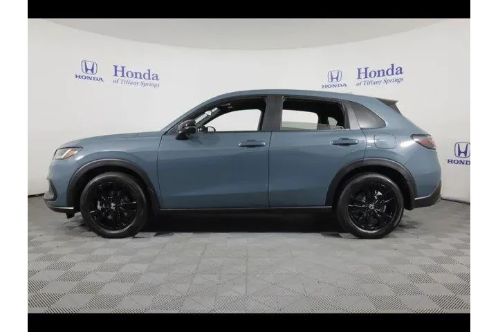 $30975 : Honda HR-V 2026 AWD Sport 4d image 4