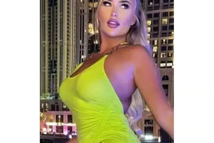 818-689-8145  VAN  NUYS❤️ image 1