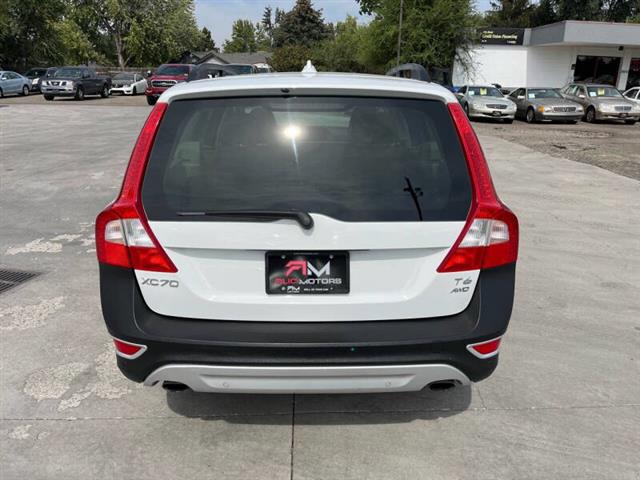 $14978 : 2013 XC70 T6 image 7