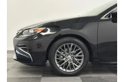 $24000 : Lexus ES 350 2018 4dr Sedan thumbnail