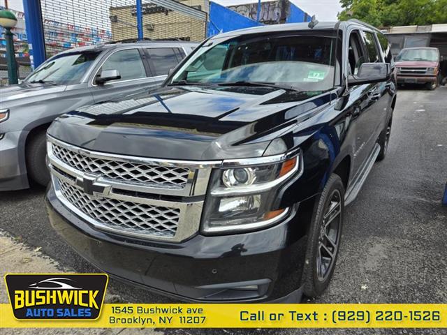 Used 2018 Suburban 4WD 4dr 15 image 2