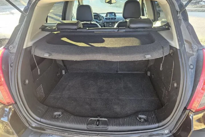 $5995 : 2015 Encore image 9