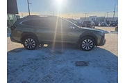 $29497 : 2023 Outback Touring thumbnail
