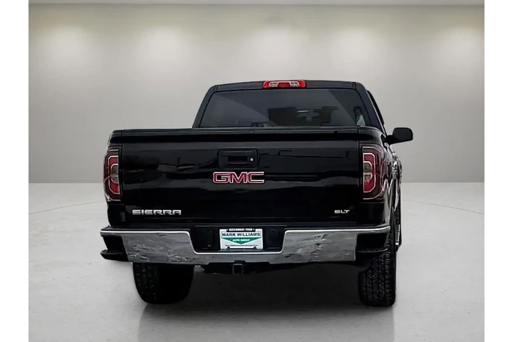 $24795 : GMC Sierra 1500 2017 4x4 SLT image 4