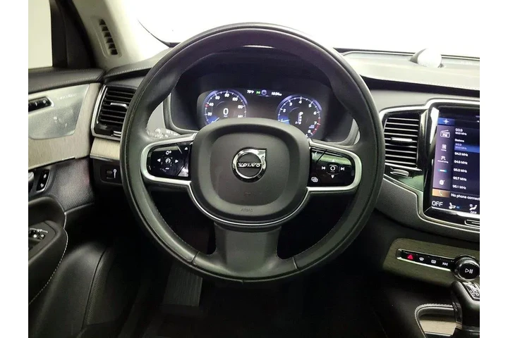 $37998 : Volvo XC90 2021 AWD T6 Inscr image 10