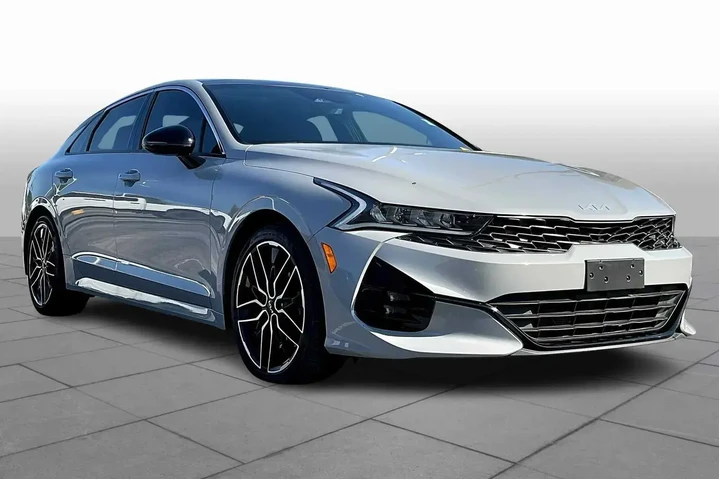 $29297 : Kia K5 2024 GT 4dr Sedan image 2