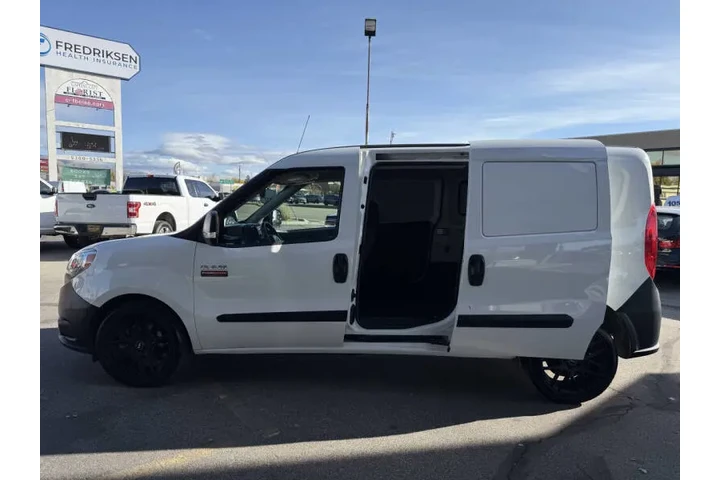 $13850 : 2018 RAM ProMaster City Trade image 5