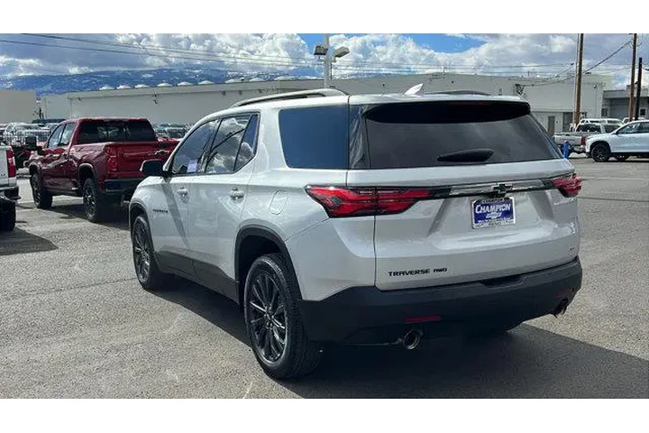 $37984 : Chevrolet Traverse 2022 4x4 image 7