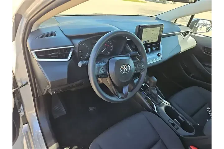 $18987 : Toyota Corolla 2024 LE 4dr S image 10