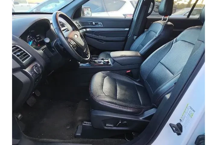 $21444 : Ford Explorer 2018 AWD Sport image 6