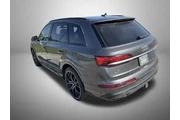 $32240 : Audi Q7 2021 AWD quattro Pre thumbnail