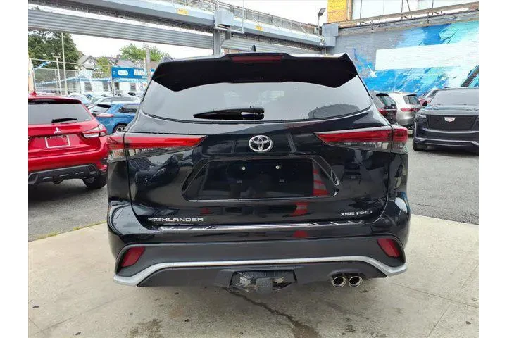 $38960 : Toyota Highlander 2023 AWD L image 6