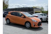 $11995 : 2015 Prius c Three thumbnail