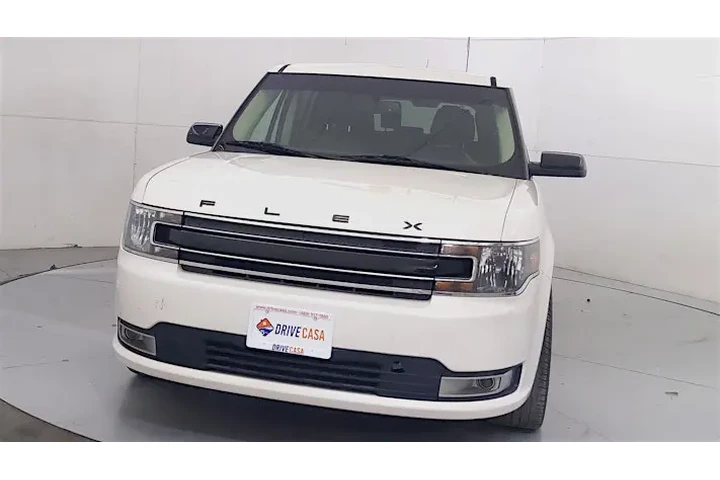 2015 Escape SE 4WD image 2
