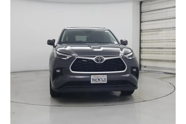 $30998 : Toyota Highlander 2022 XLE 4 image 5
