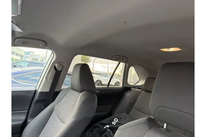 $23969 : Toyota RAV4 2023 XLE 4dr SUV image 7