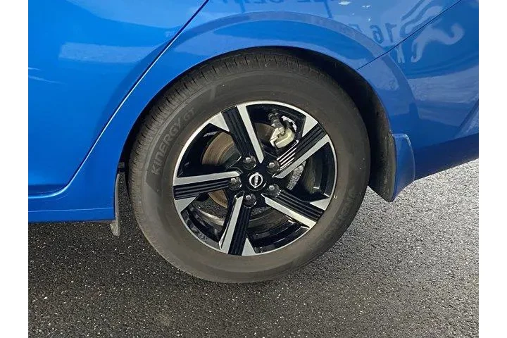 $16647 : Nissan Sentra 2025 SV 4dr Se image 10