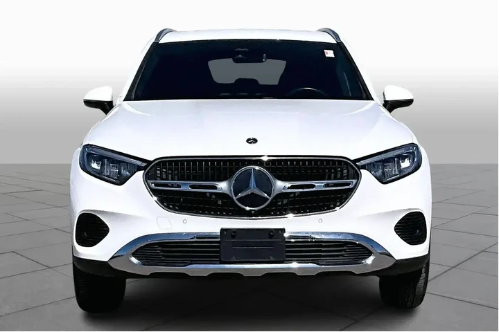 $32079 : Mercedes-Benz GLC 2024 GLC 3 image 4