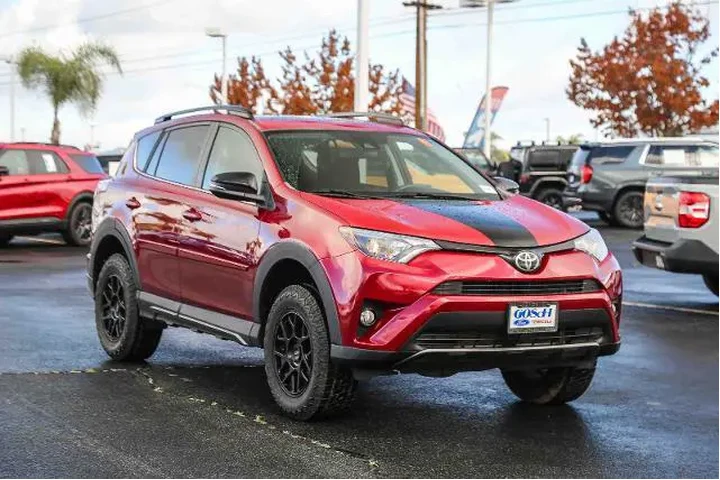 $21995 : Toyota RAV4 2018 Adventure 4 image 3