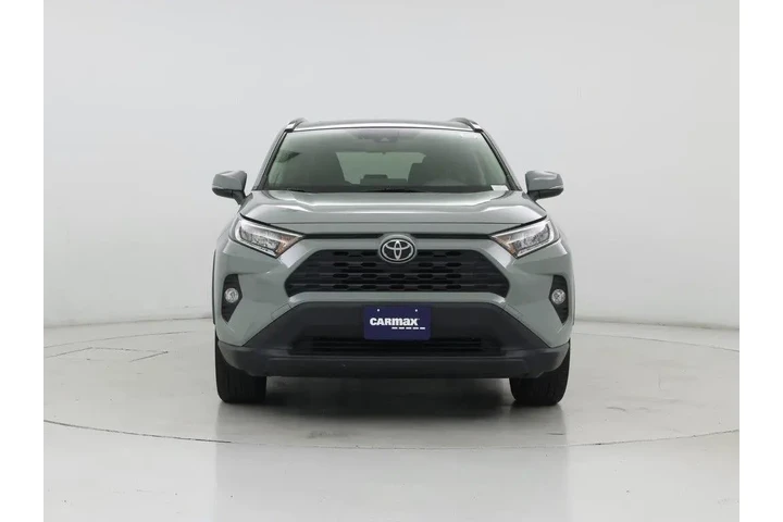 $29998 : Toyota RAV4 2021 AWD XLE Pre image 5