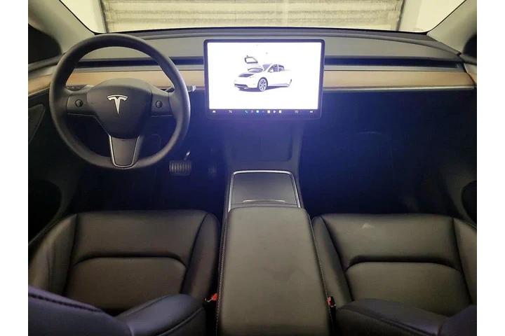 $37998 : Tesla Model Y 2025 Long Rang image 9