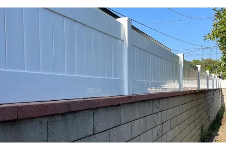 Buena Vista Fence image 6