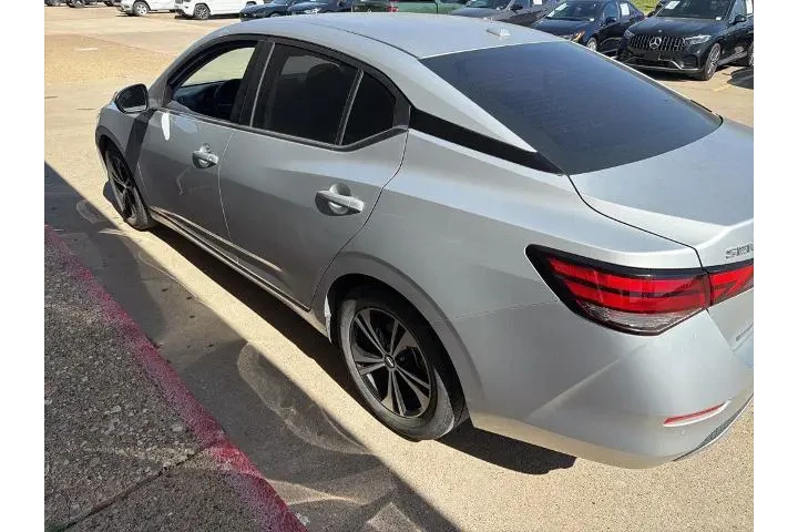 $17705 : Nissan Sentra 2022 SV 4dr Se image 5