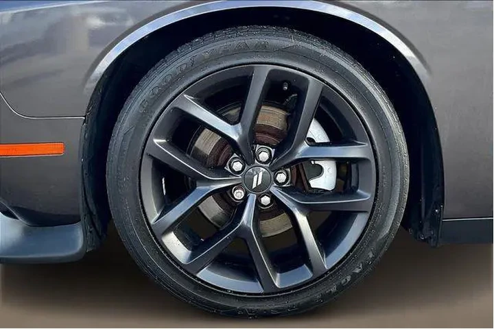 $25449 : Dodge Challenger 2021 GT 2dr image 8