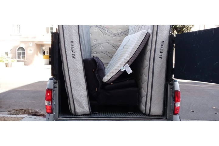 MUDANZAS Y TRASH REMOVAL image 3