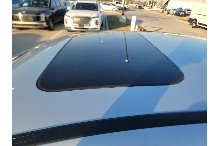 $29588 : Mercedes-Benz E-Class 2020 E image 8